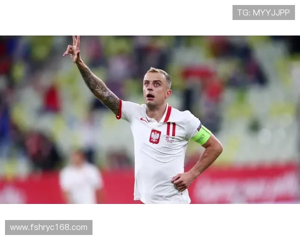 格罗西茨基：渴望回归波兰国家队，与莱万关系未受风波影响(2)